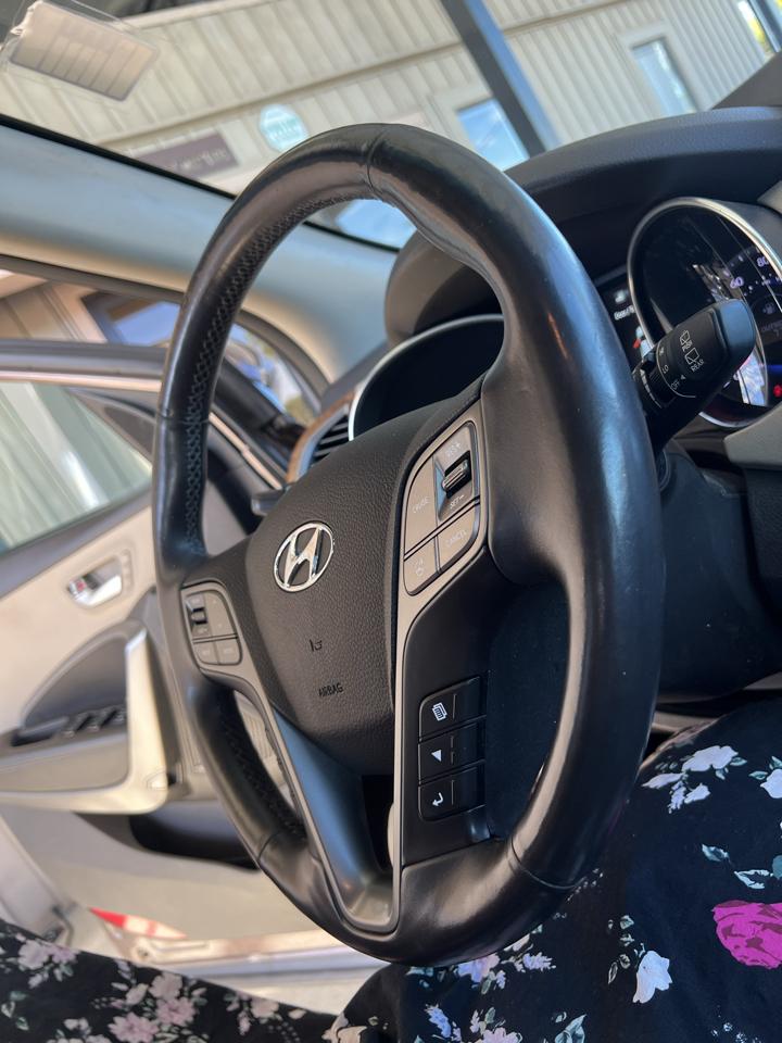 Hyundai Santa Fe  2014