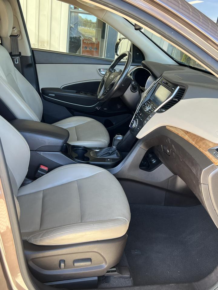 Hyundai Santa Fe  2014