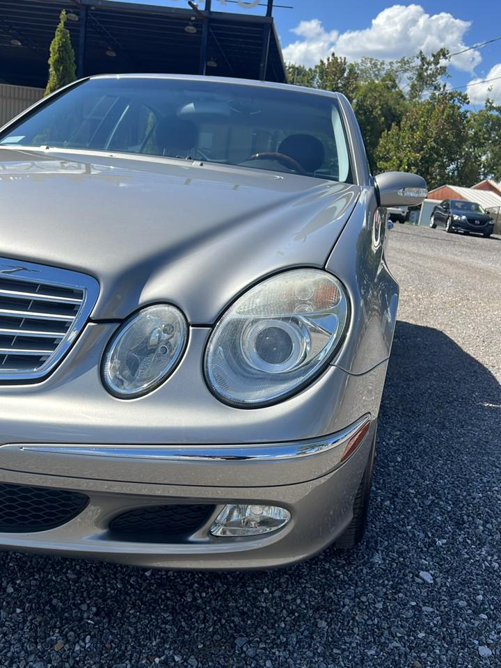 Mercedes-Benz E-Class  2004