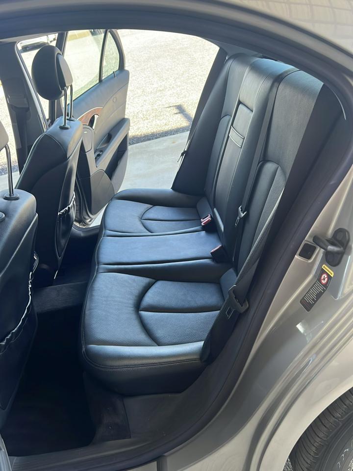 Mercedes-Benz E-Class  2004