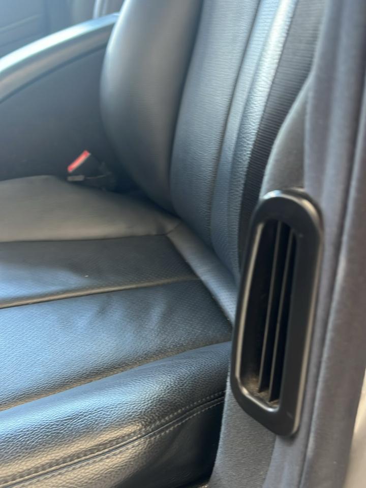 Mercedes-Benz E-Class  2004
