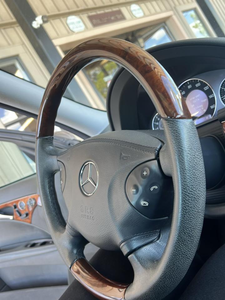 Mercedes-Benz E-Class  2004