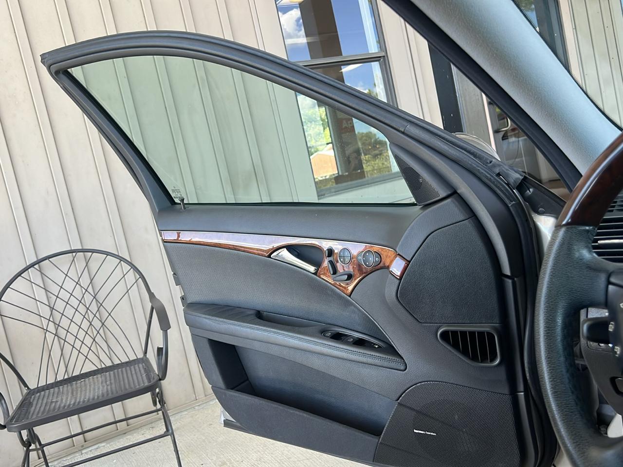 Mercedes-Benz E-Class  2004