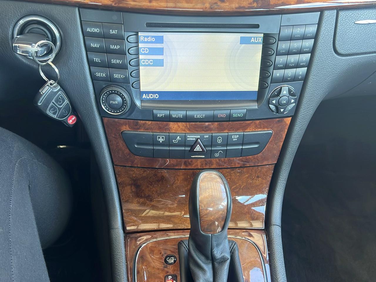 Mercedes-Benz E-Class  2004