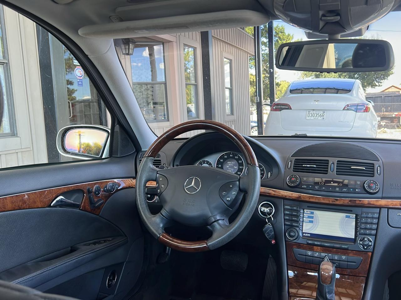 Mercedes-Benz E-Class  2004