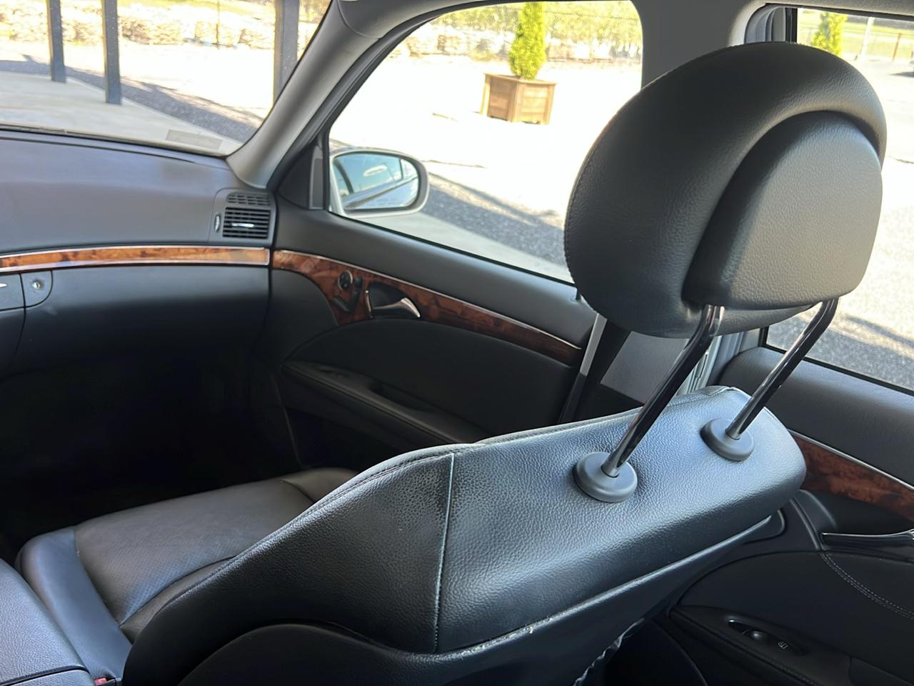 Mercedes-Benz E-Class  2004