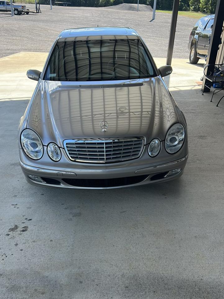 Mercedes-Benz E-Class  2004