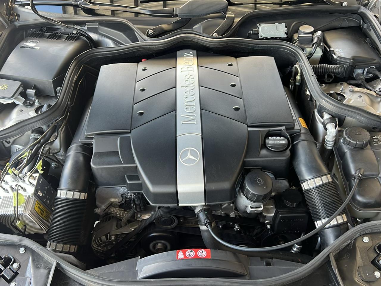 Mercedes-Benz E-Class  2004