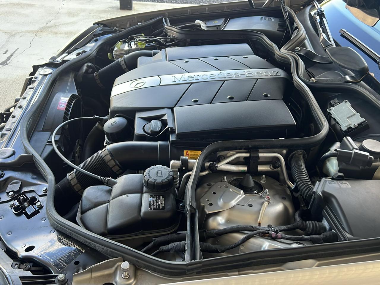 Mercedes-Benz E-Class  2004