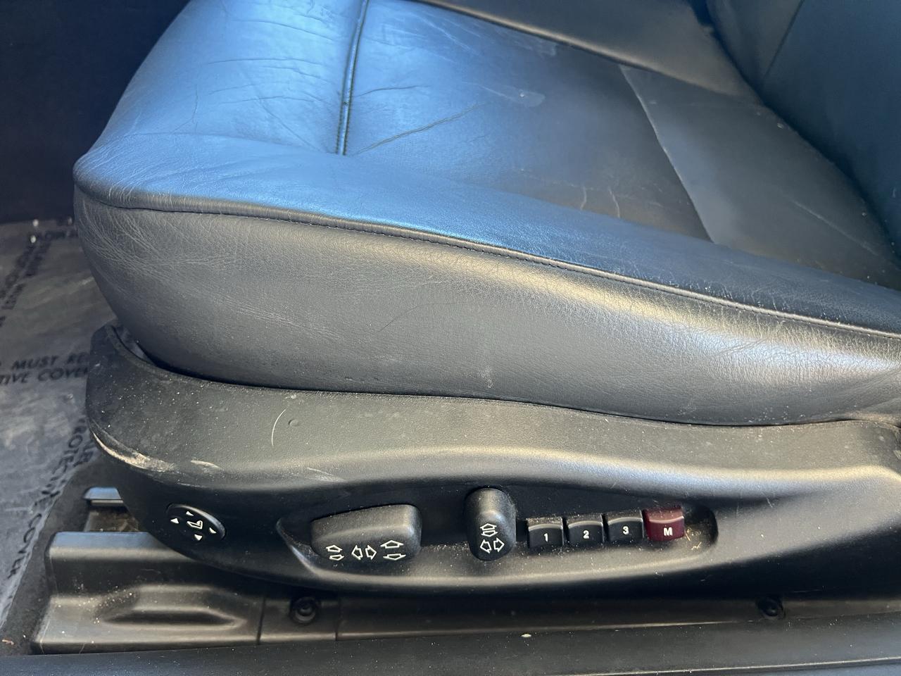 BMW 3-Series  2006