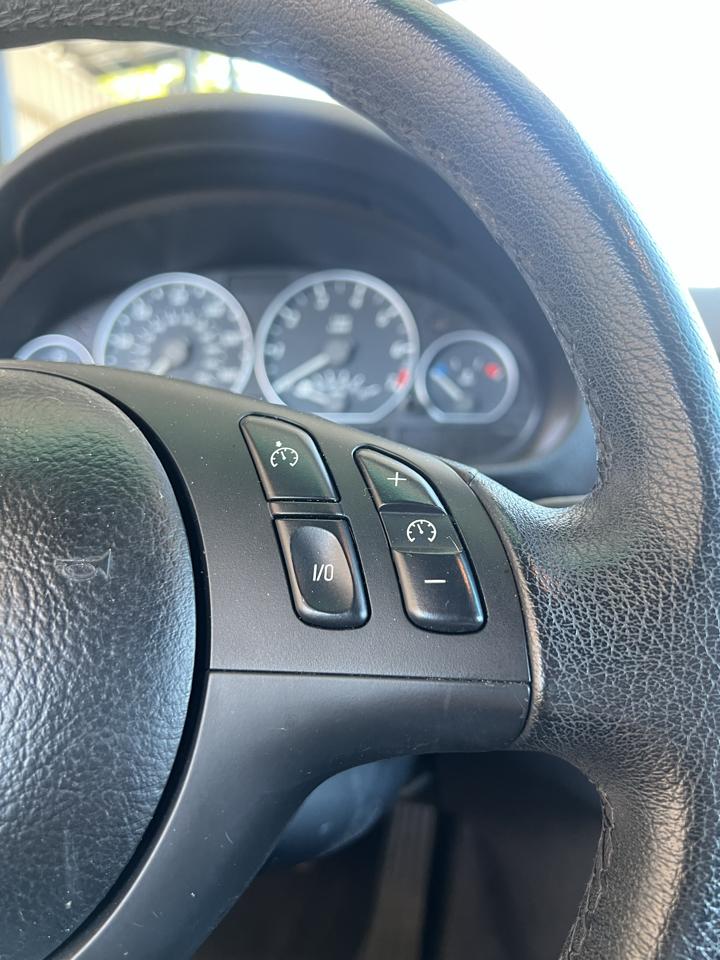 BMW 3-Series  2006