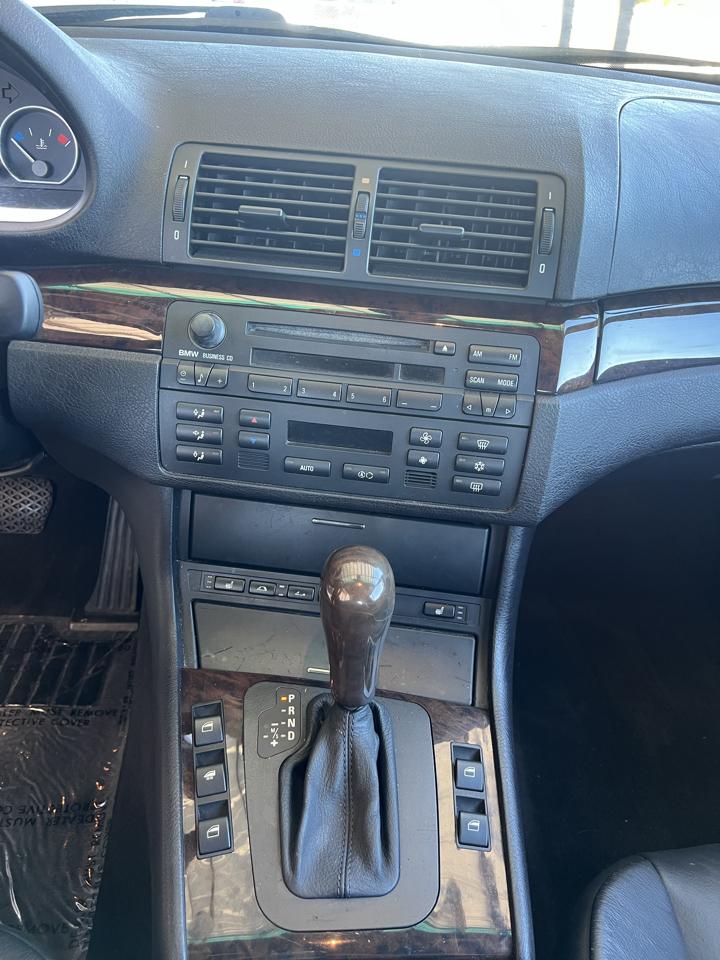 BMW 3-Series  2006