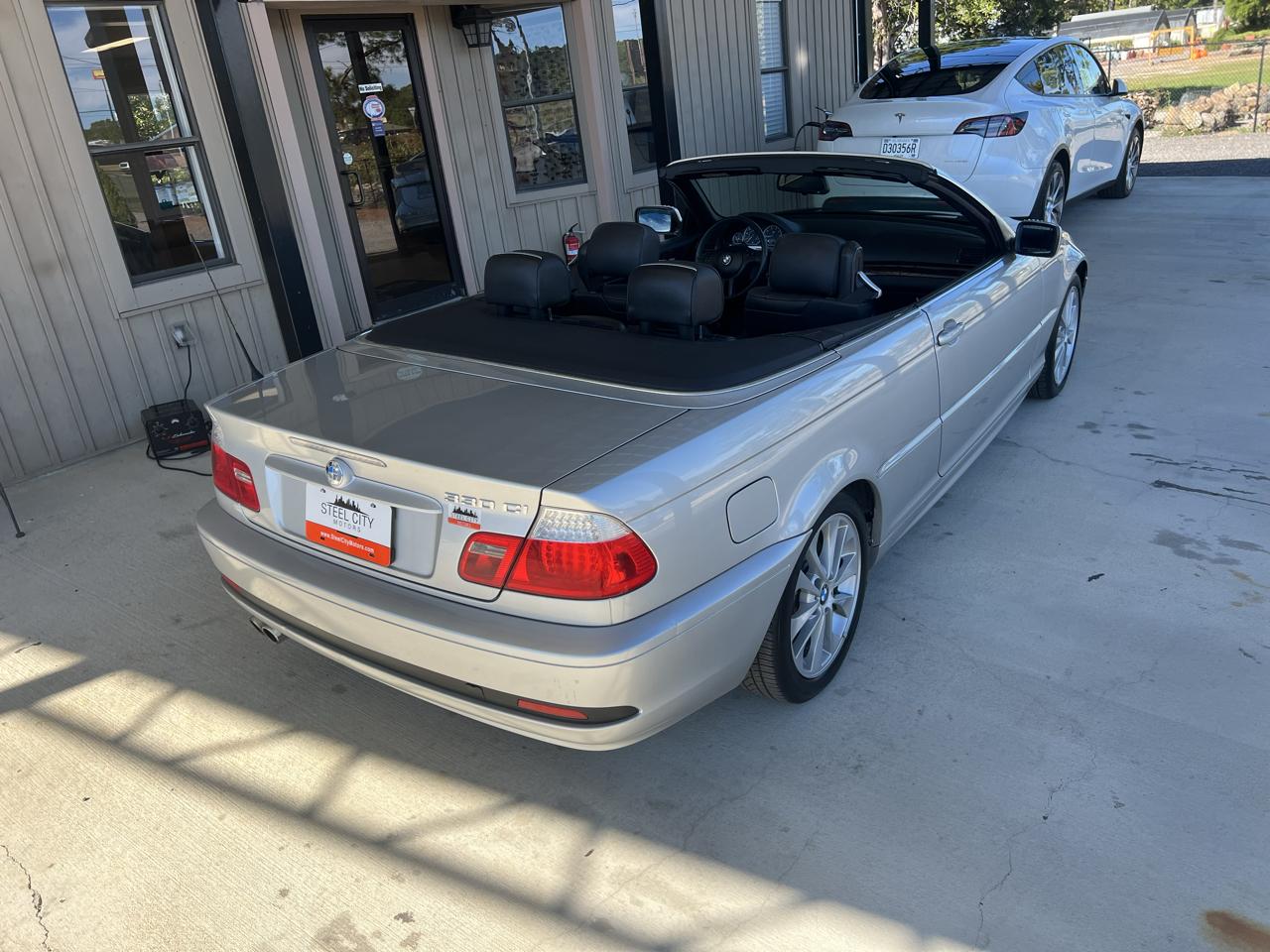 BMW 3-Series  2006