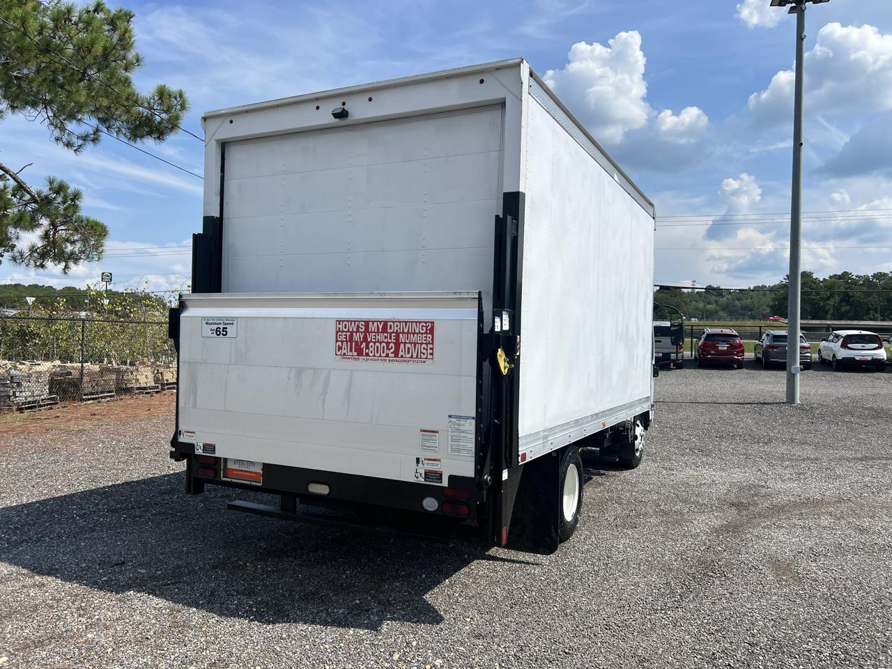 Isuzu NPR  2019
