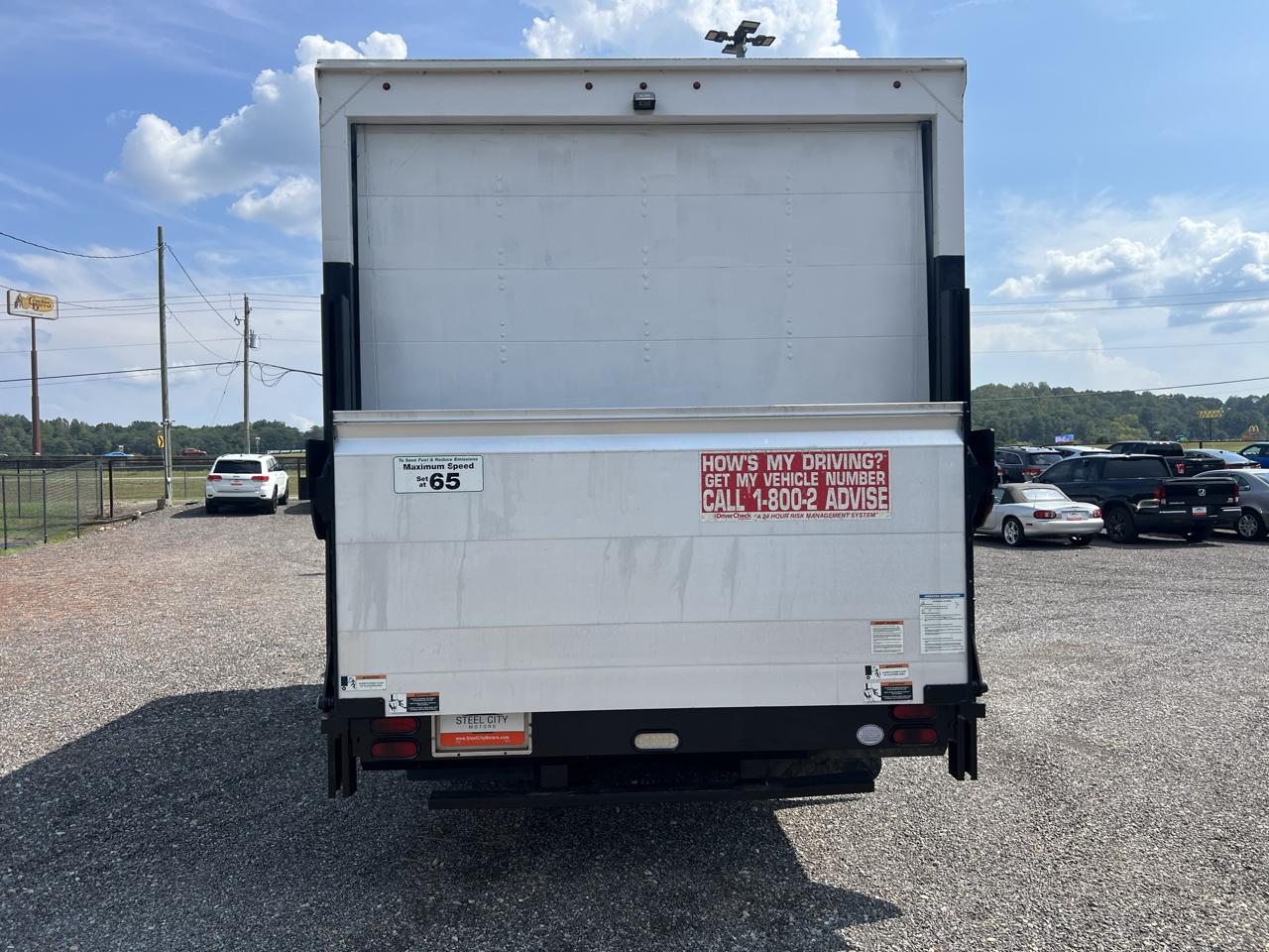 Isuzu NPR  2019