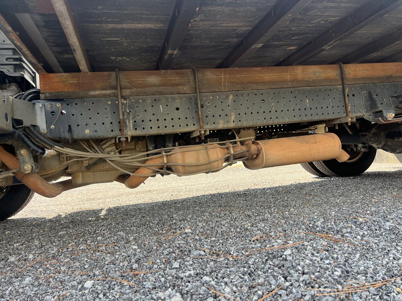 Isuzu NPR  2019
