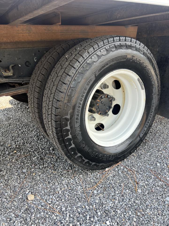 Isuzu NPR  2019