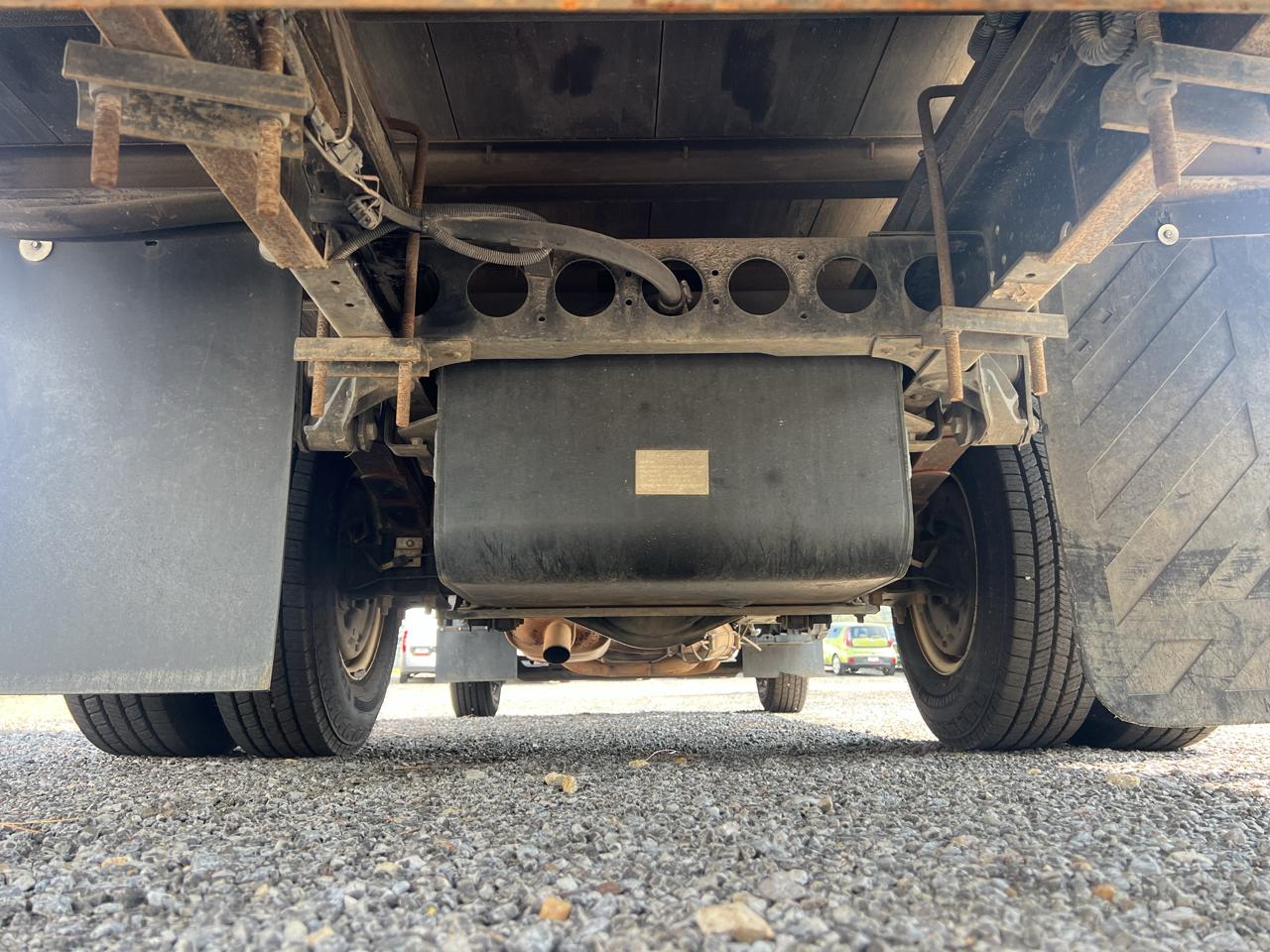 Isuzu NPR  2019
