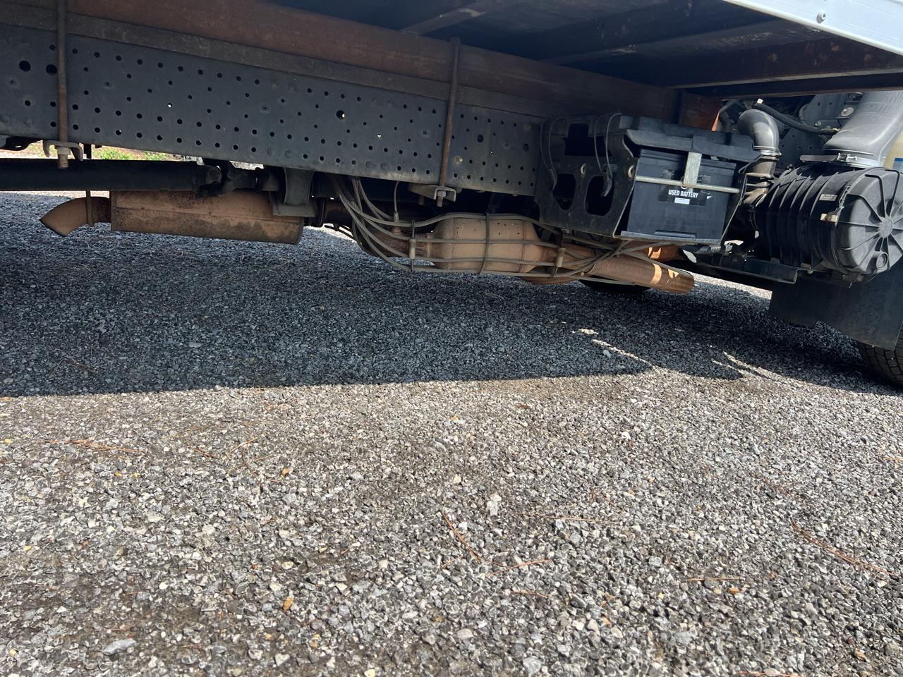 Isuzu NPR  2019