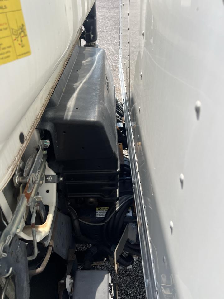 Isuzu NPR  2019