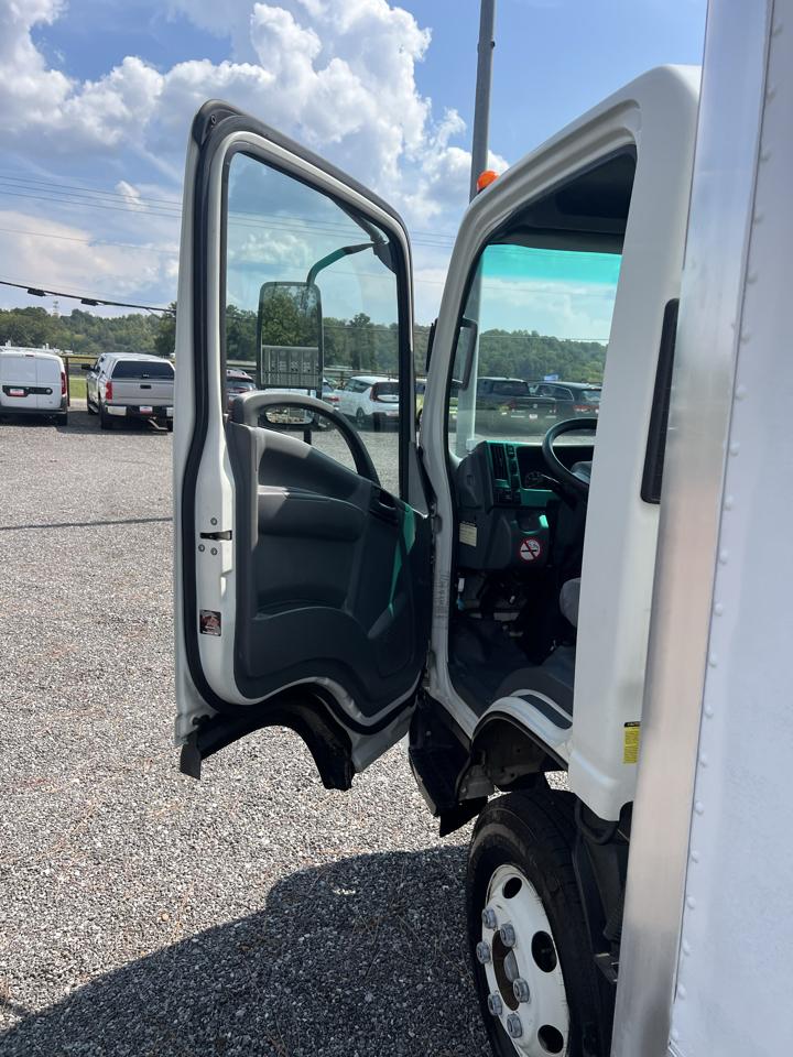 Isuzu NPR  2019