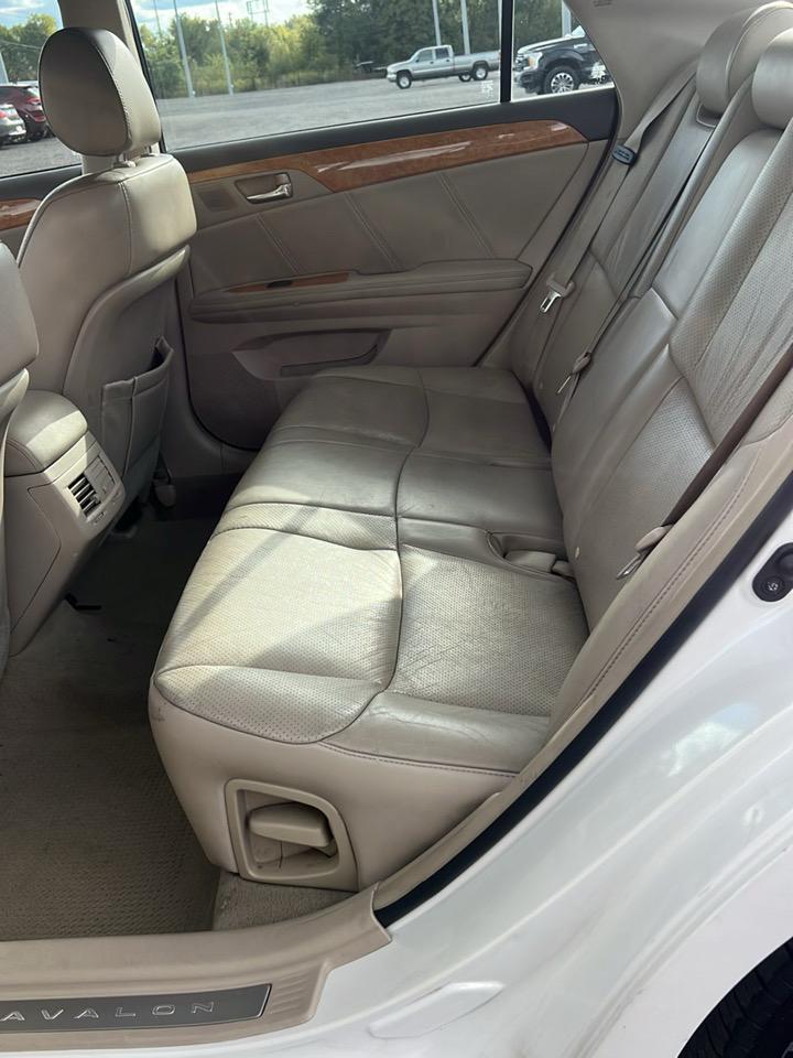 Toyota Avalon  2007