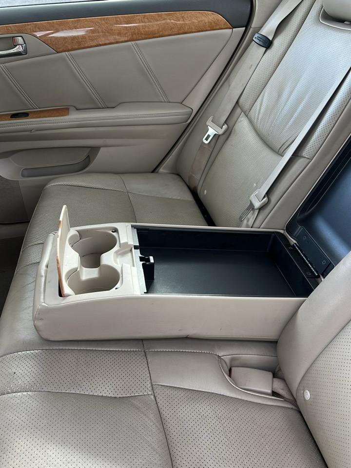 Toyota Avalon  2007