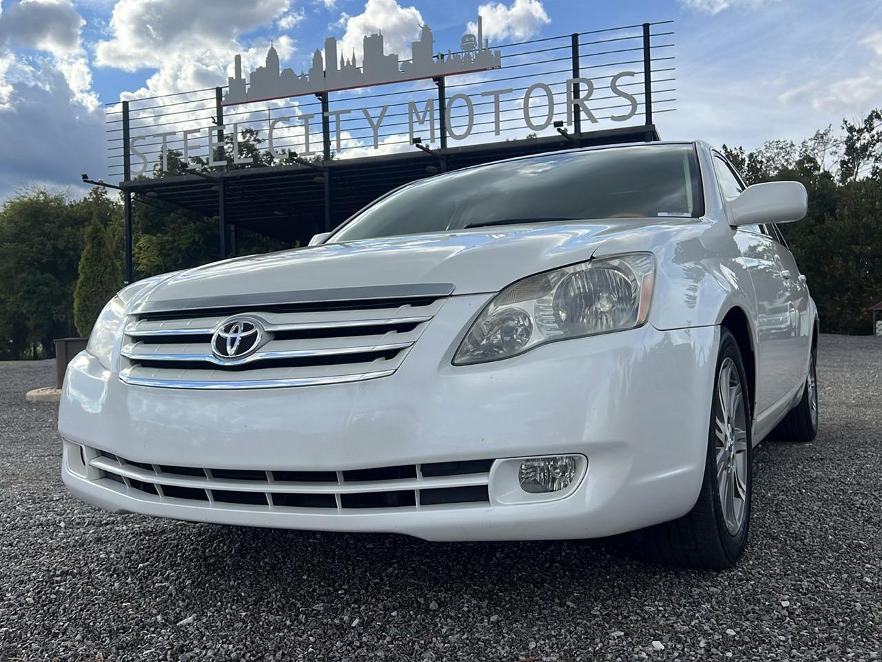 Toyota Avalon  2007