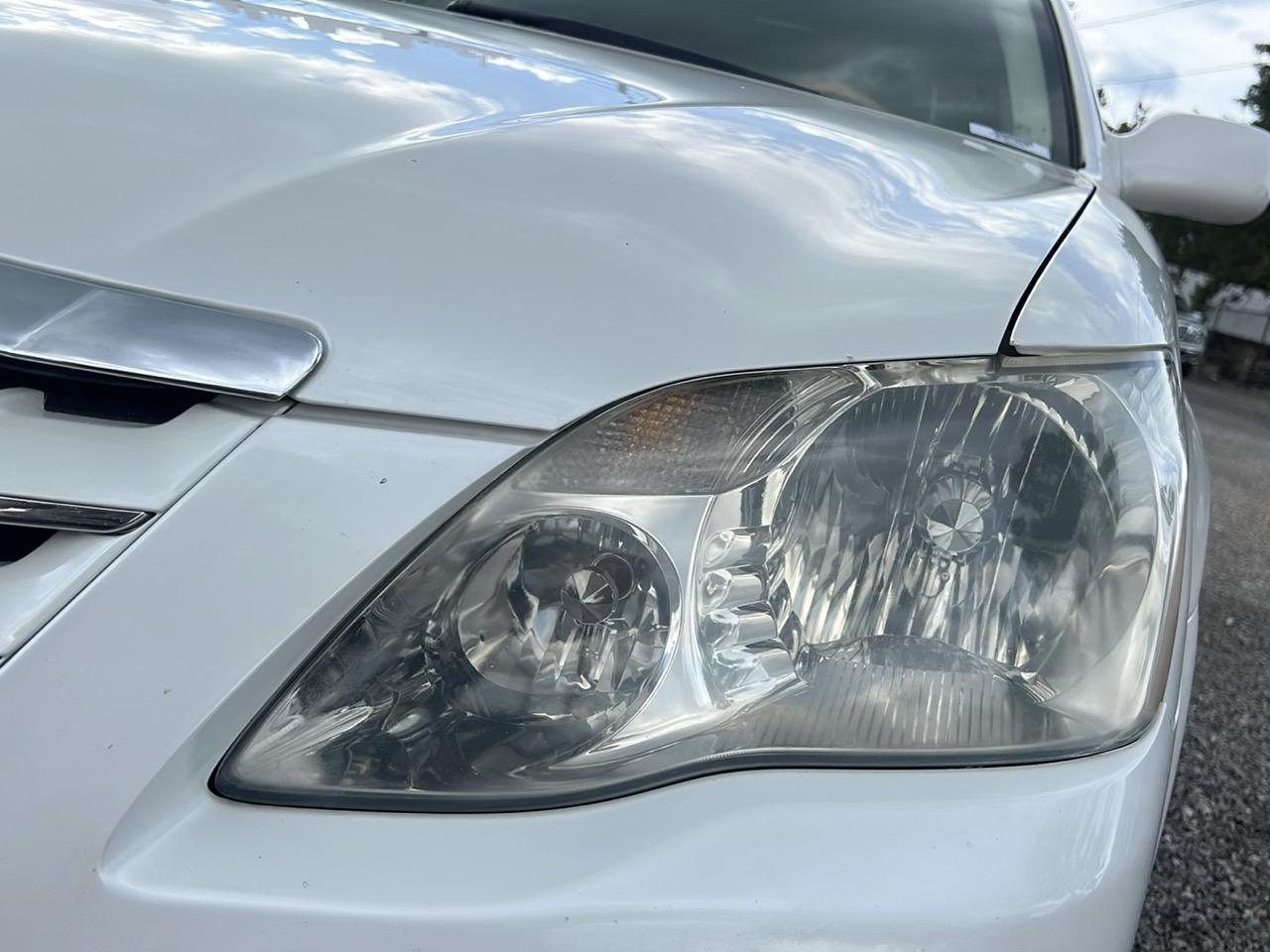 Toyota Avalon  2007