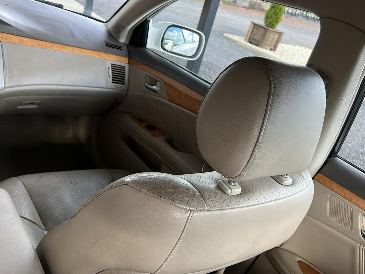 Toyota Avalon  2007