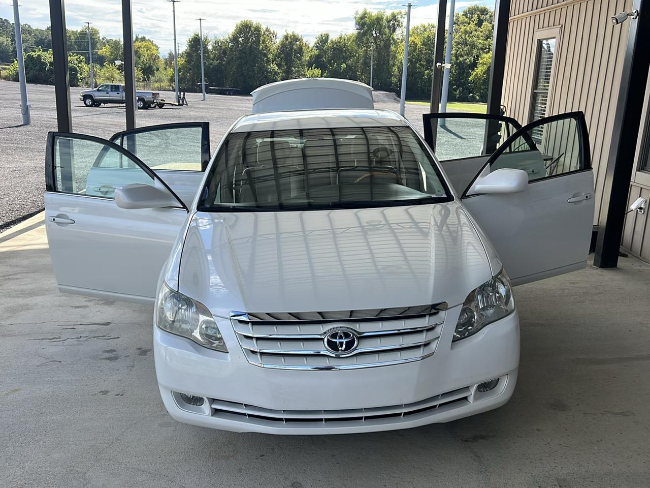 Toyota Avalon  2007