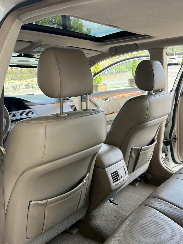 Toyota Avalon  2007