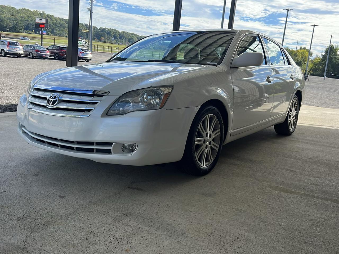 Toyota Avalon  2007