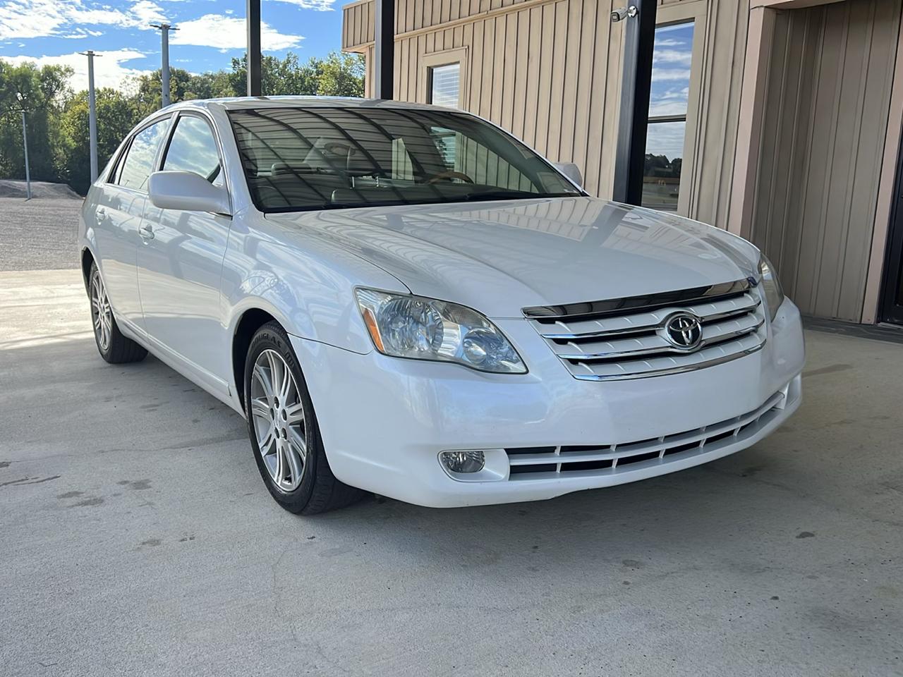 Toyota Avalon  2007
