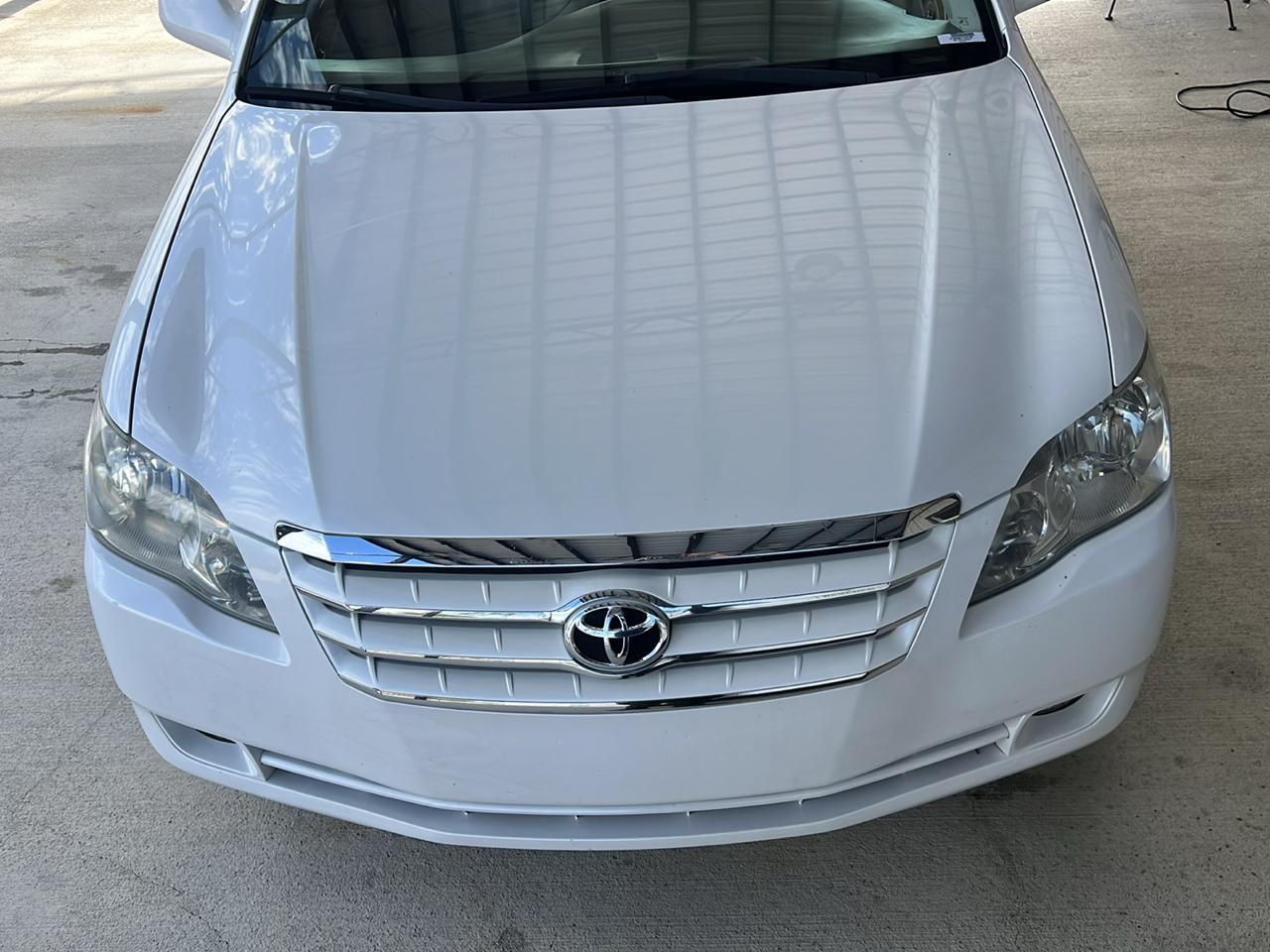 Toyota Avalon  2007