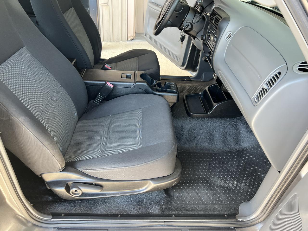 Ford Ranger  2004
