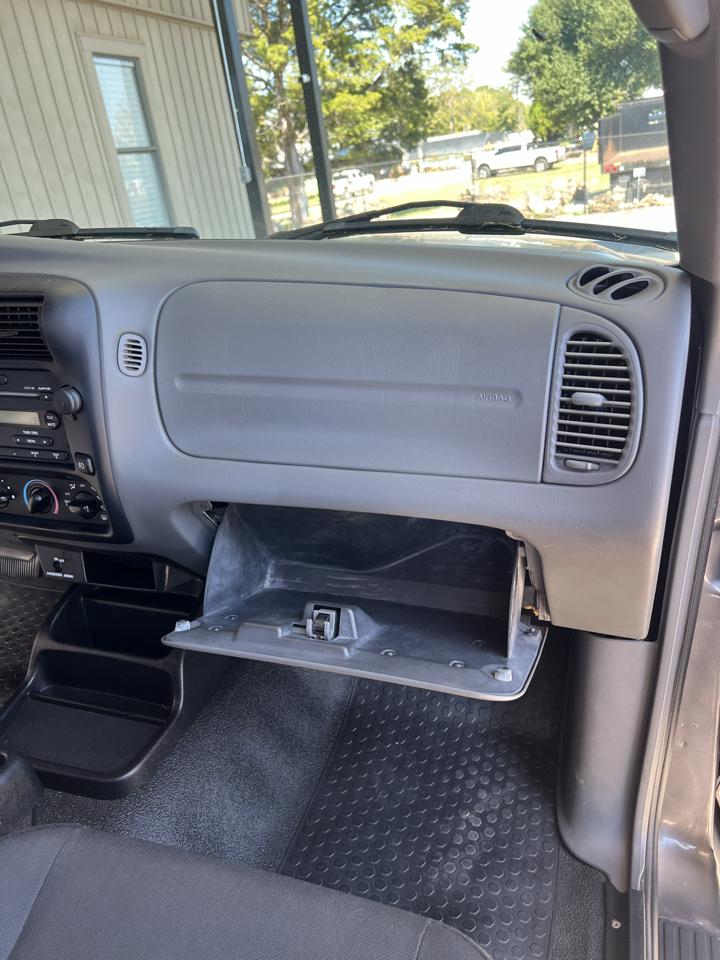 Ford Ranger  2004