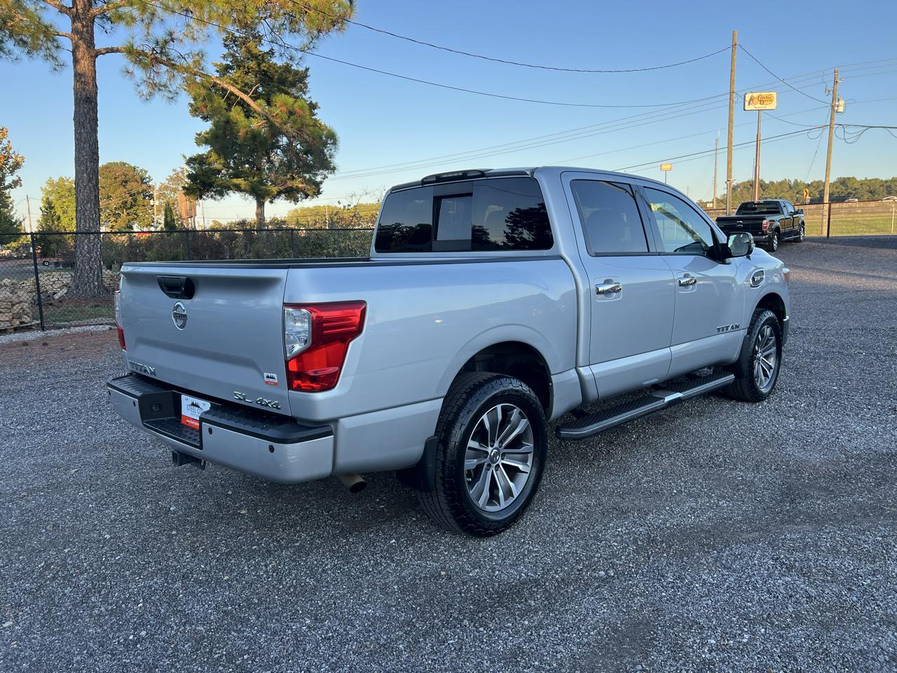 Nissan Titan  2017