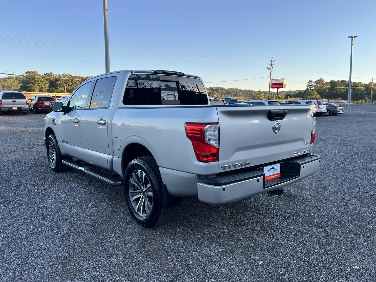 Nissan Titan  2017