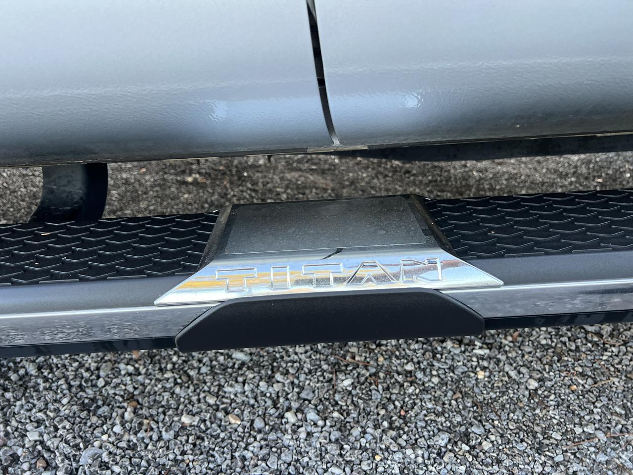 Nissan Titan  2017