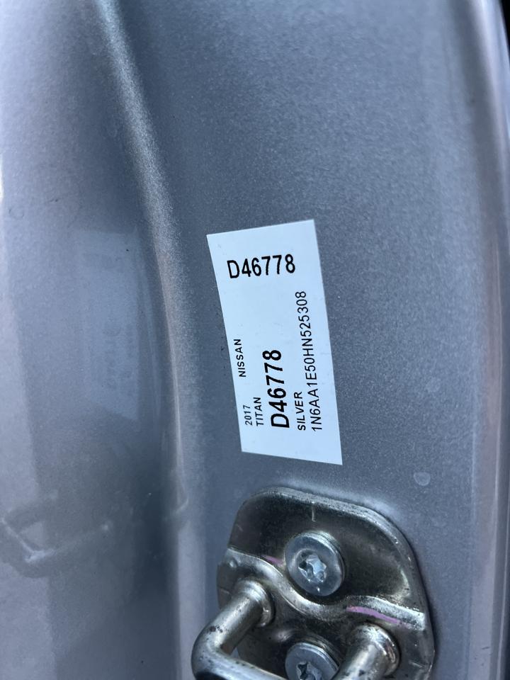 Nissan Titan  2017