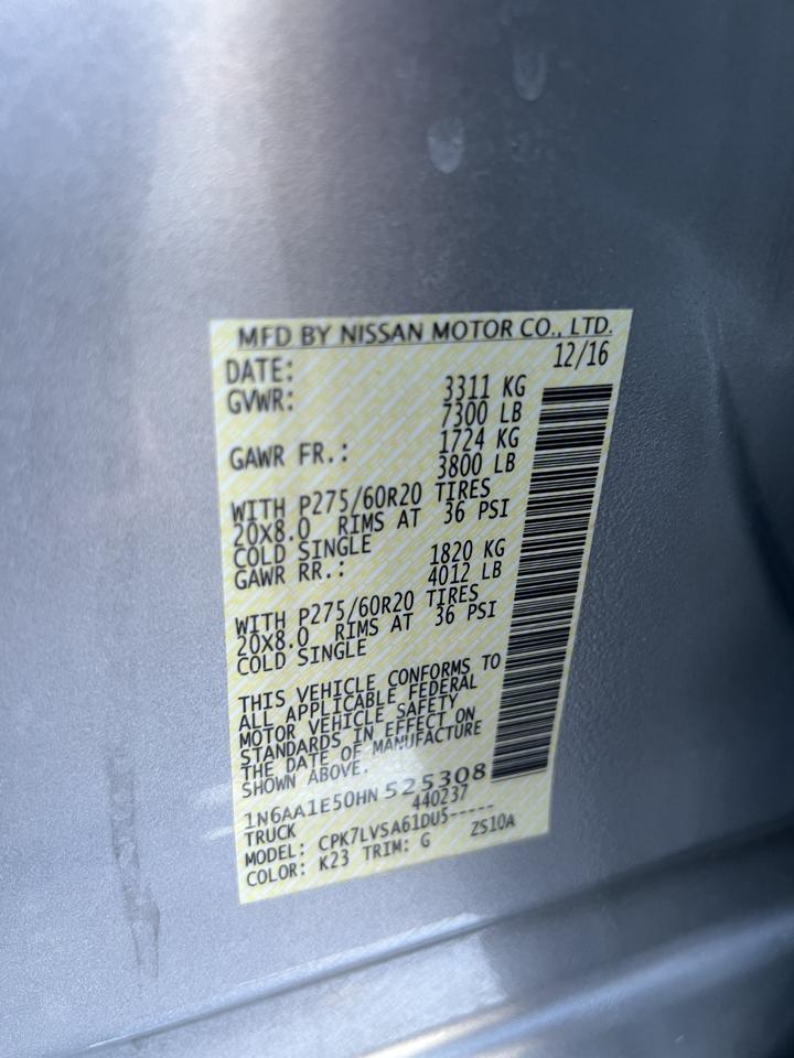 Nissan Titan  2017