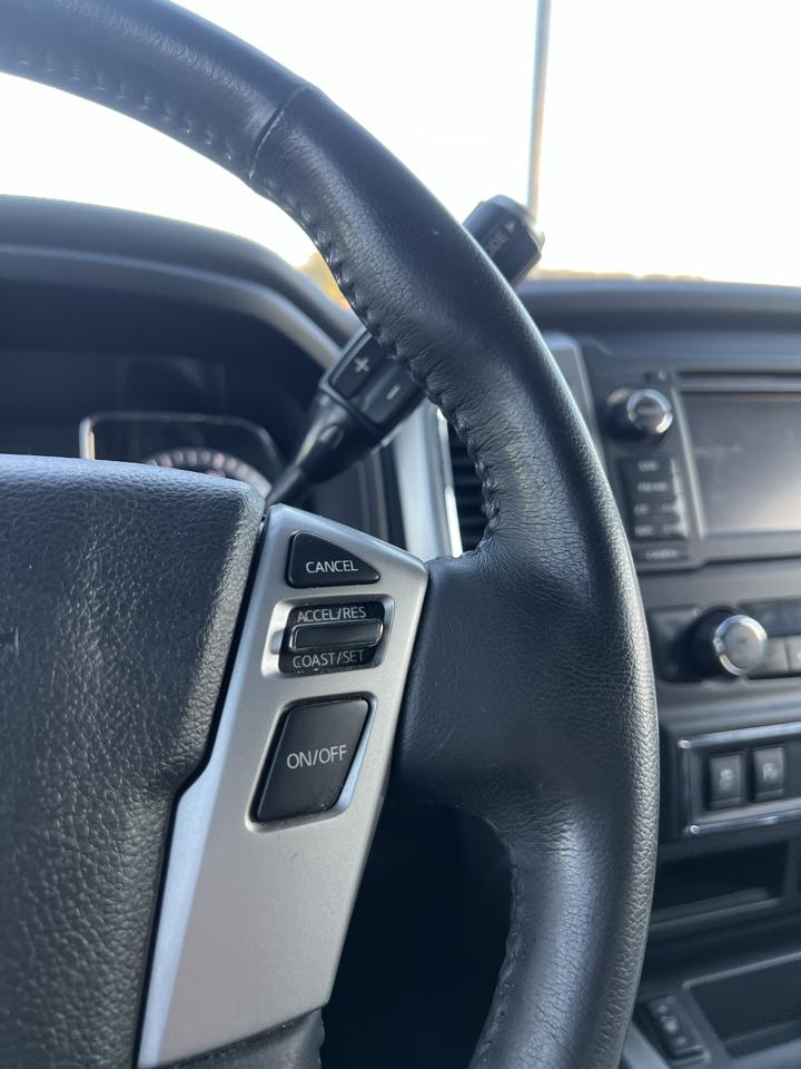 Nissan Titan  2017