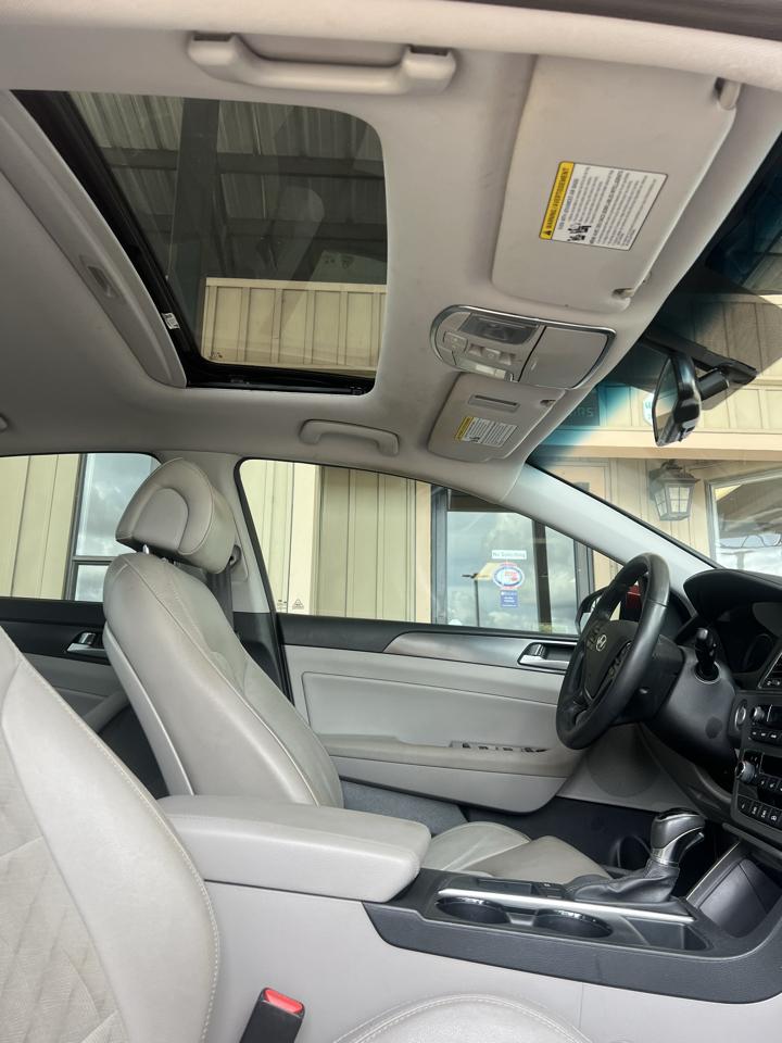 Hyundai Sonata  2017