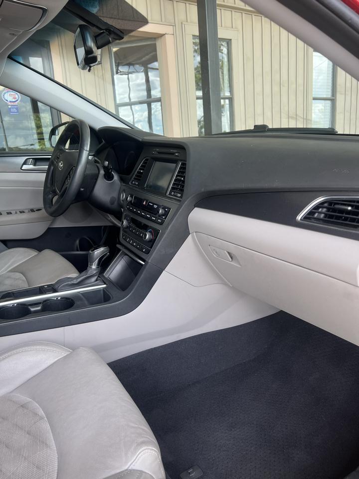 Hyundai Sonata  2017