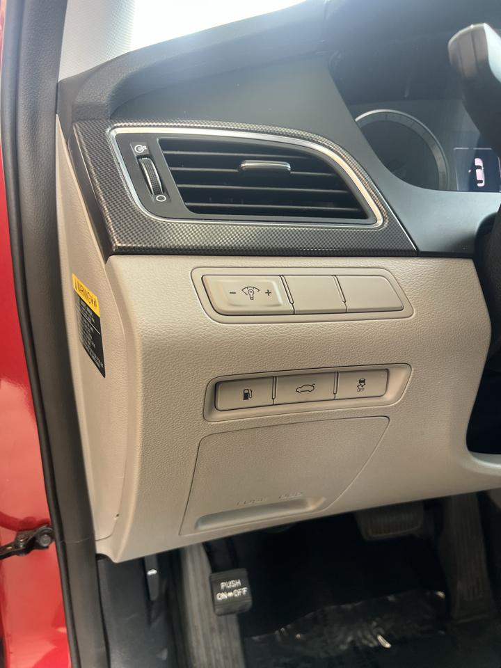 Hyundai Sonata  2017