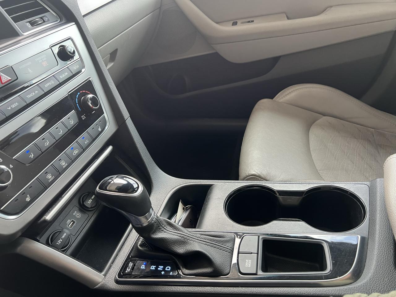 Hyundai Sonata  2017