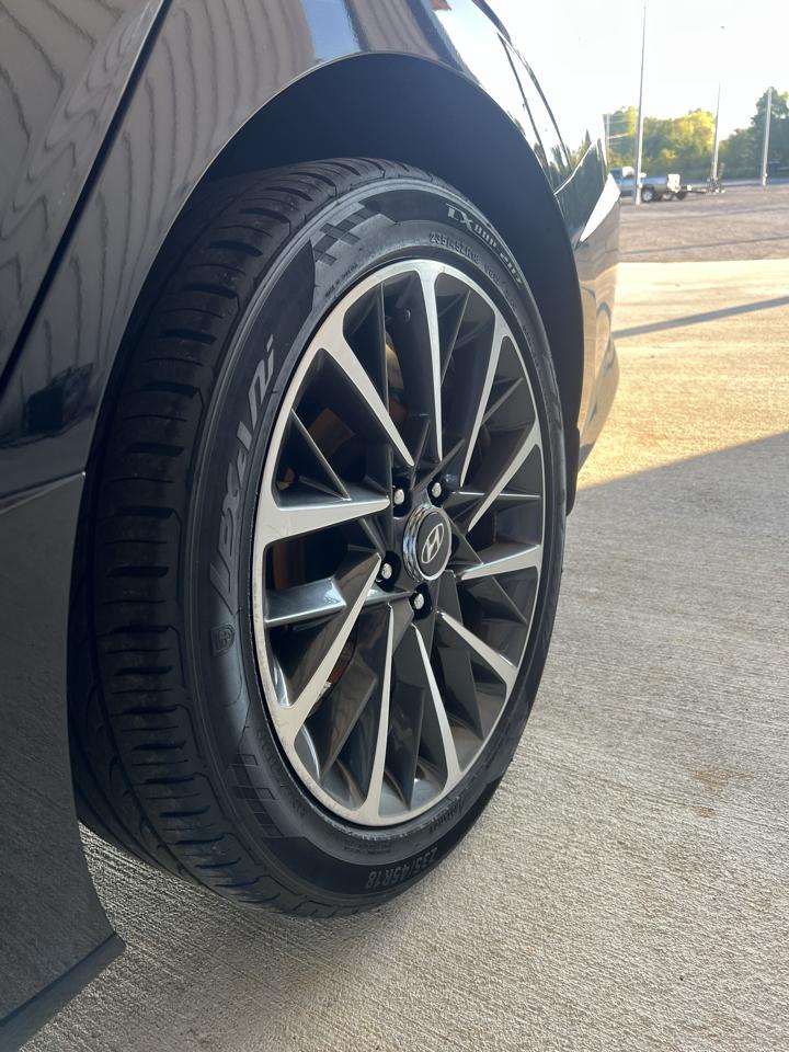 Hyundai Sonata  2020