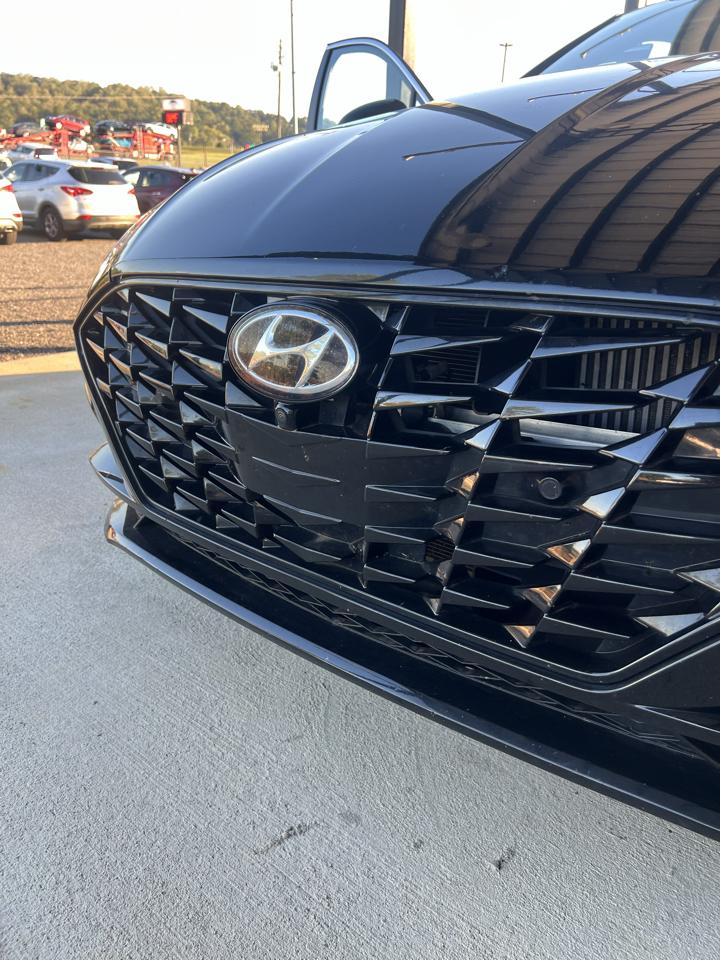 Hyundai Sonata  2020