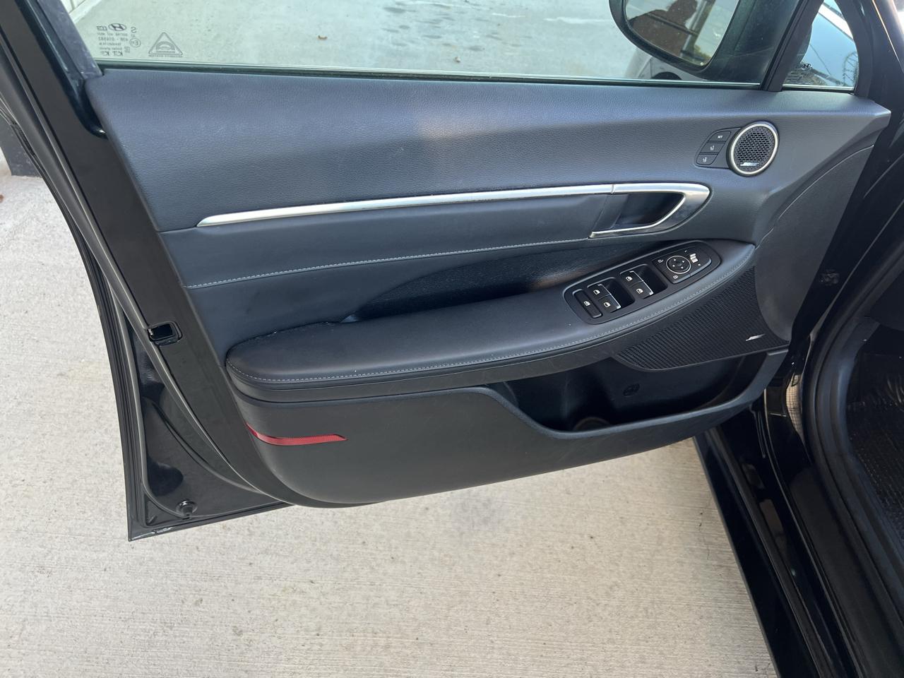 Hyundai Sonata  2020